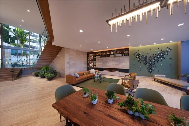 Building Photo - 16385 Biscayne Blvd
