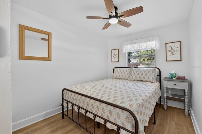 Building Photo - 4214 W Ohio Ave