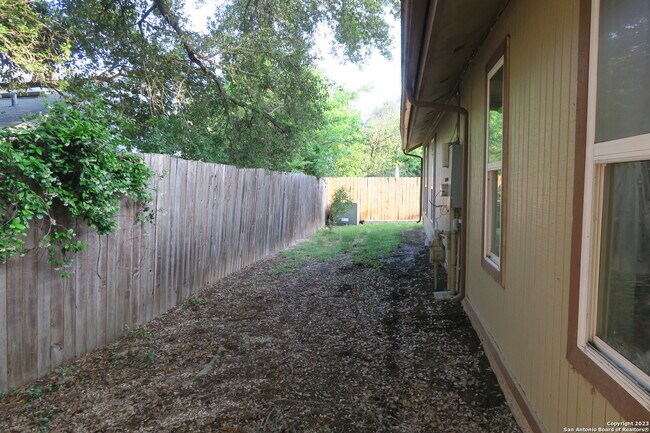 Building Photo - 11810 Lady Palm Cove
