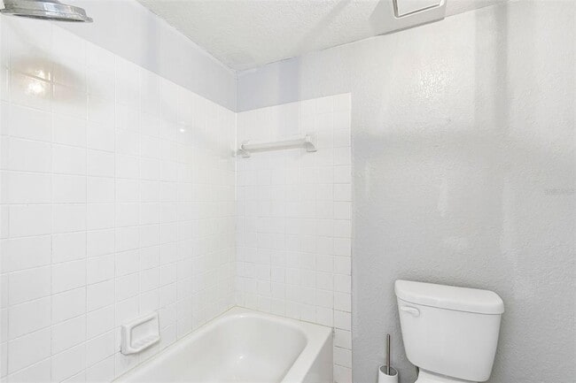 Building Photo - 6437 93rd Terrace N