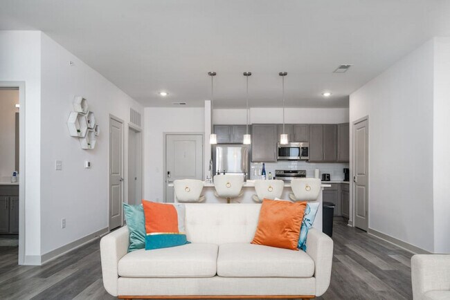 Building Photo - 5790 Sunrise Way