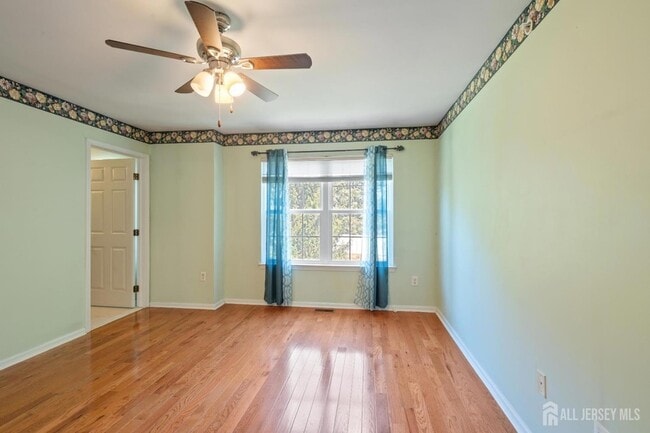 Building Photo - 1209 Blossom Cir