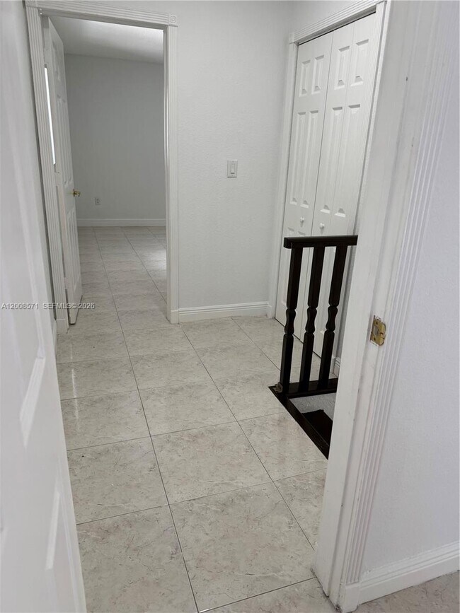 Building Photo - 3080 Bird Ave