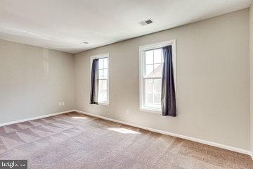 Building Photo - 418 W Glebe Rd