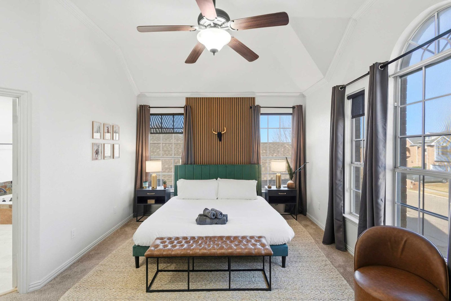 Building Photo - 5717 Christy Ln