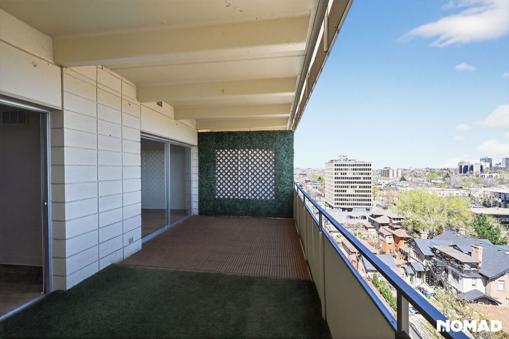 Building Photo - 700 N Washington St