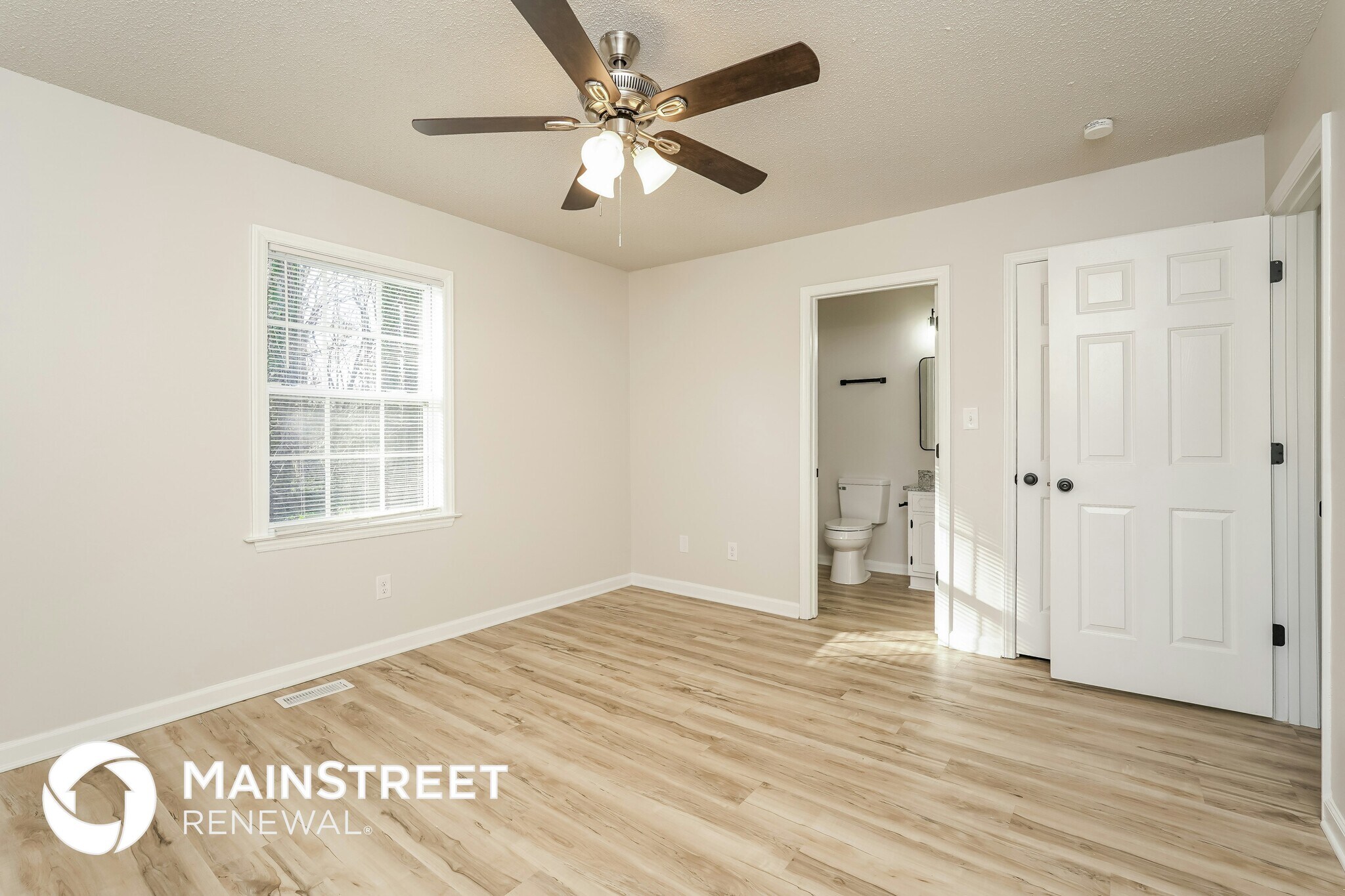 Building Photo - 148 Garland St