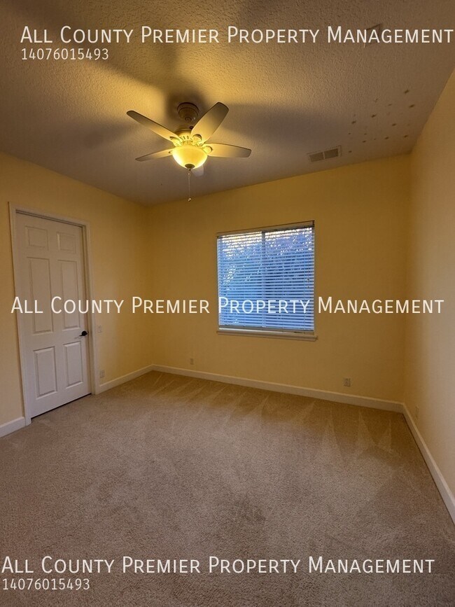 Building Photo - 203 Spalding Way