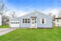 Building Photo - 9528 Ridge Ave