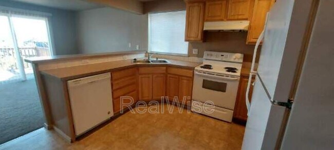 Building Photo - 5719 NE 135th Ave