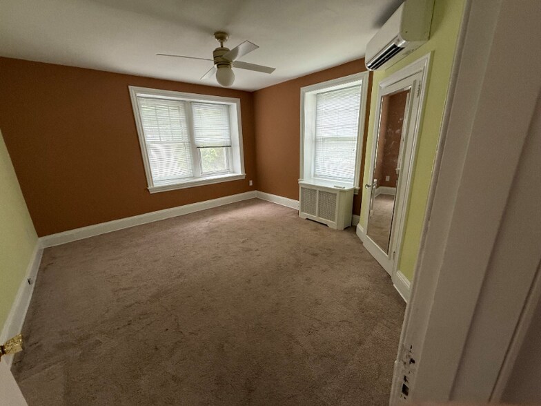 Building Photo - 6331 Overbrook Ave