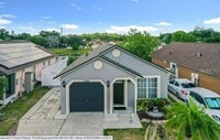 Building Photo - 9655 Hollyhill Dr