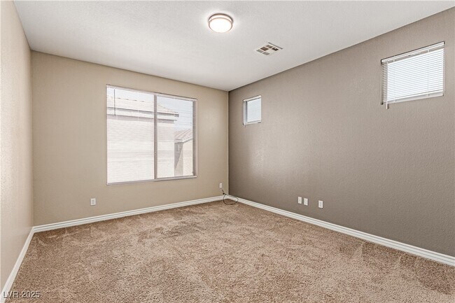 Building Photo - 8158 Altamont Ridge St