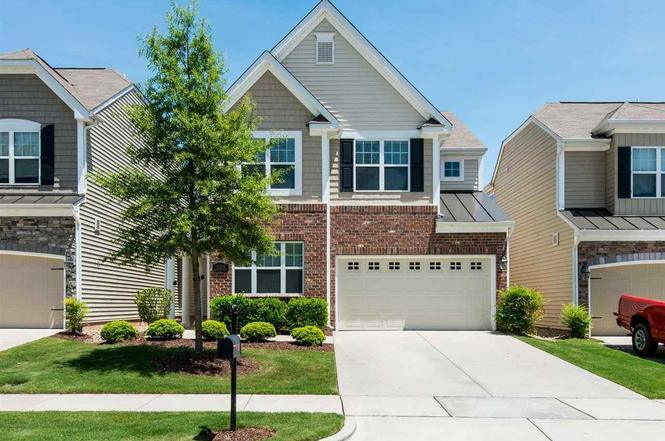 Building Photo - 725 Garden Square Ln