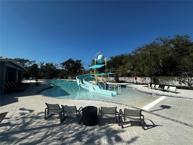 Building Photo - 6911 Woodchase Glen Dr