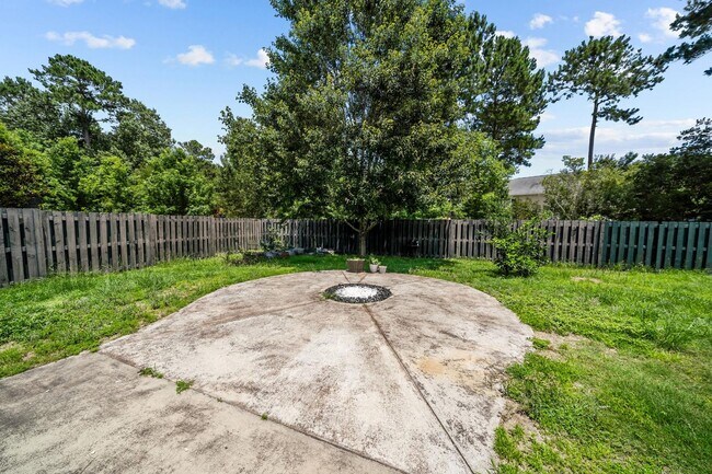 Building Photo - 4540 Garden Hills Loop