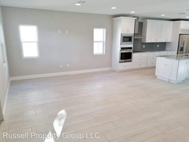 Building Photo - 4 br, 2.5 bath House - 227 46th Ave N