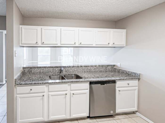 Building Photo - 11396 Blossom Ridge Dr
