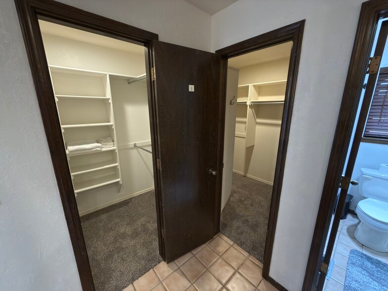 Master Closets - 2105 Appomattox