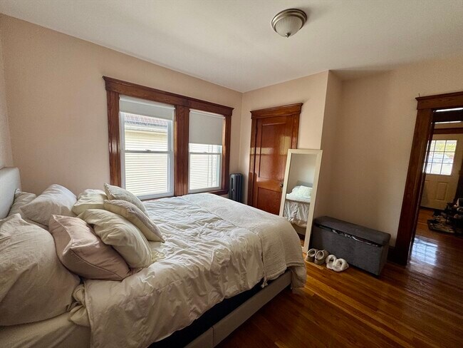 Building Photo - 141 Walworth St