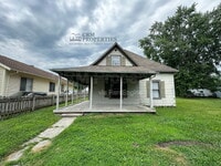 Building Photo - 1519 N Purdum St