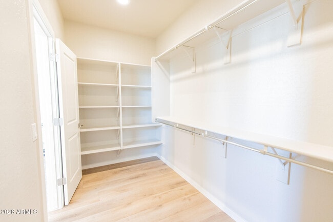 Building Photo - 3726 E Flower St