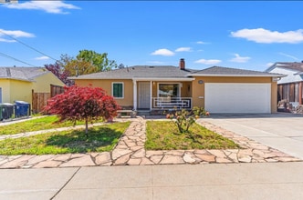 Building Photo - 20171 Leroy Dr