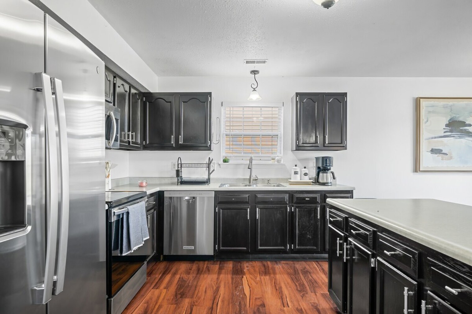 Building Photo - 2386 Meadow Bend Dr