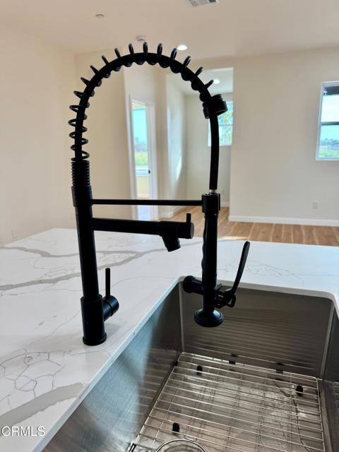 Building Photo - 1170 W 1st St