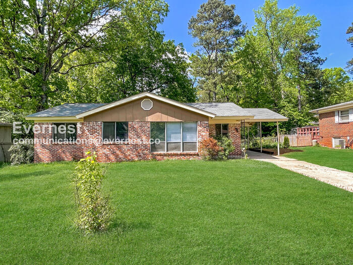 Primary Photo - 244 E Haven Dr