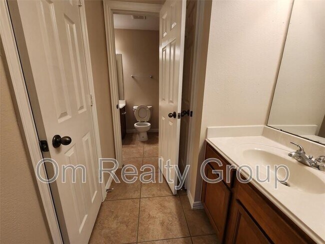 Building Photo - 5307 Dandelion Meadow Ln