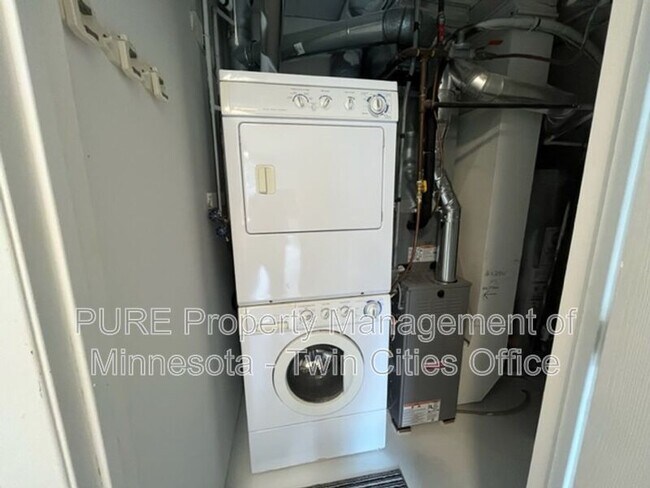 Building Photo - 9276 Indian Blvd S