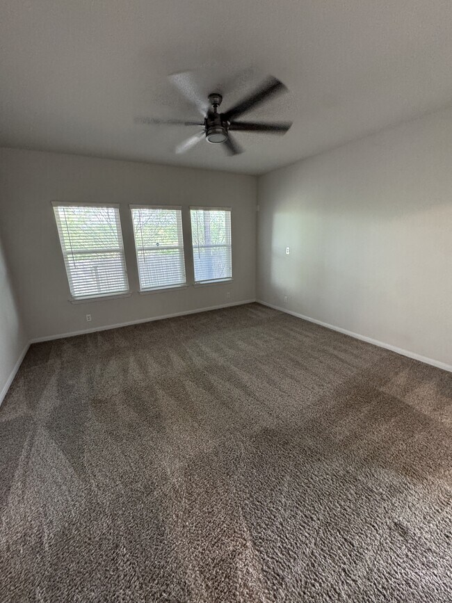 Building Photo - 7510 Boxing Elm