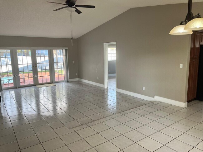 Building Photo - 14075 SW 45th Terrace
