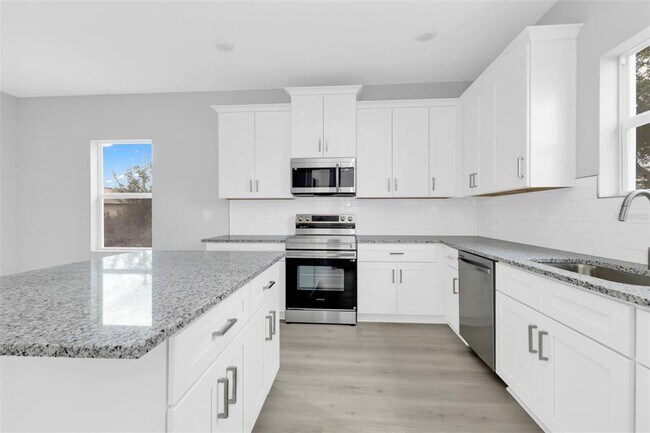 Building Photo - 17030 Espana Cir