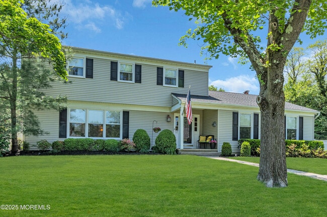 Building Photo - 17 Acorn Dr