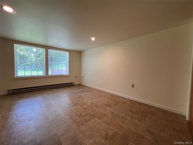 Building Photo - 5994 US-44