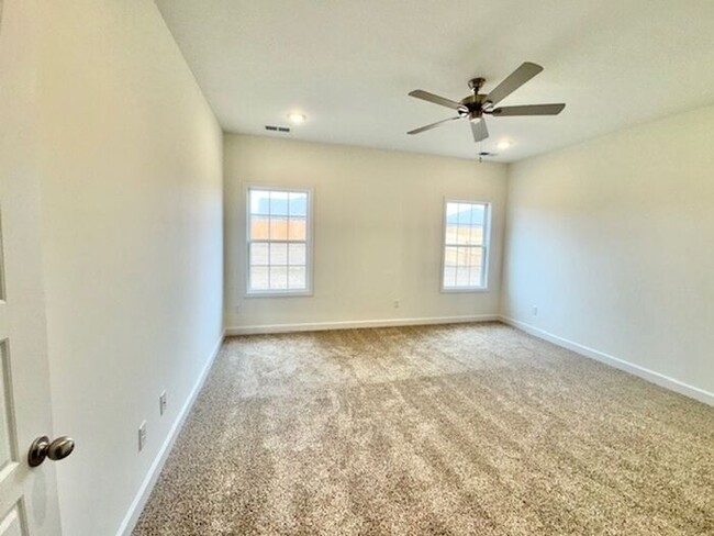 Building Photo - Now Leasing a Brand New 4 Bedroom 2.5 Bath...