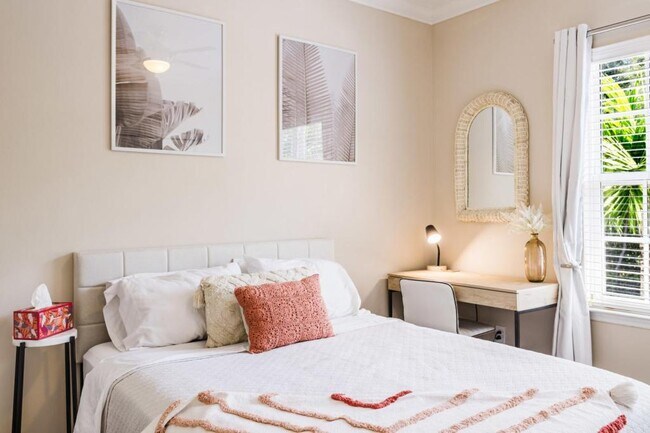 Building Photo - 23550 Alamanda Dr