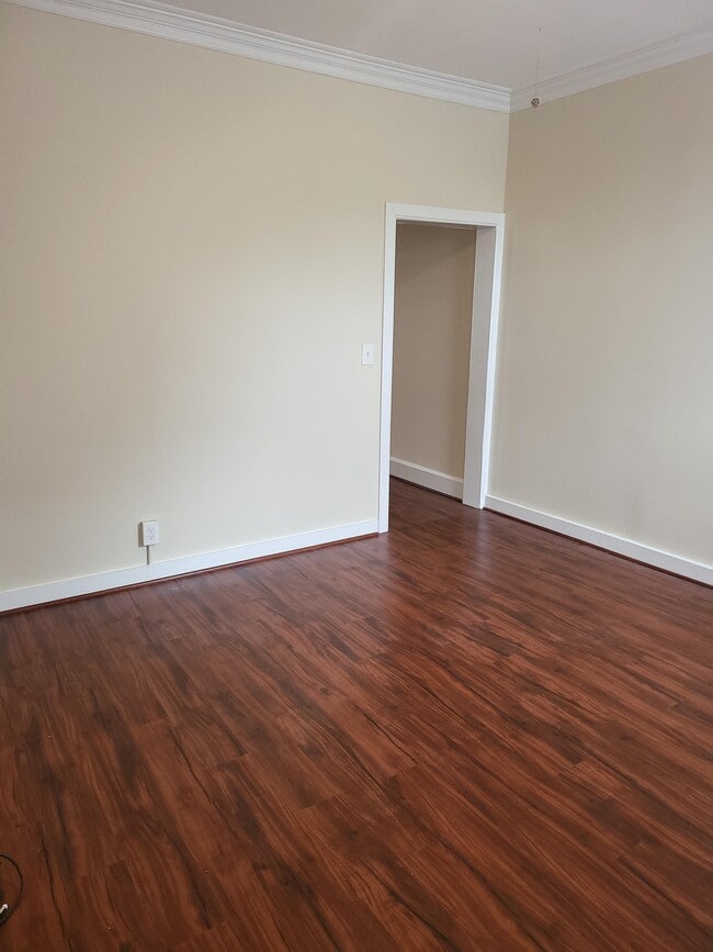 Building Photo - 110 E South St