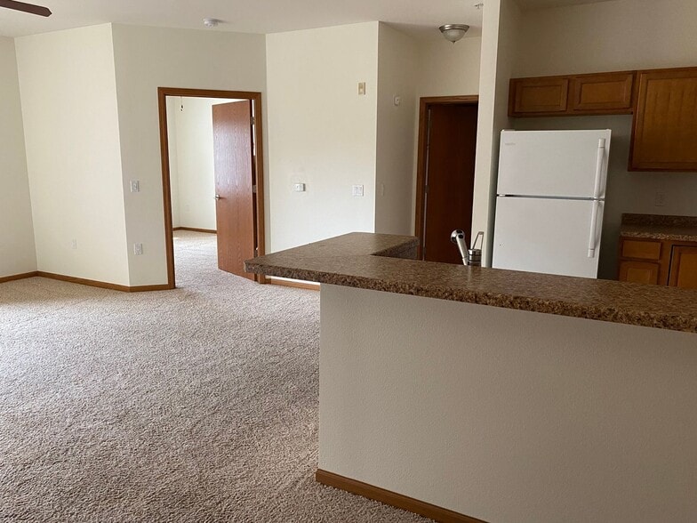 Interior Photo - The Commons of Foxboro