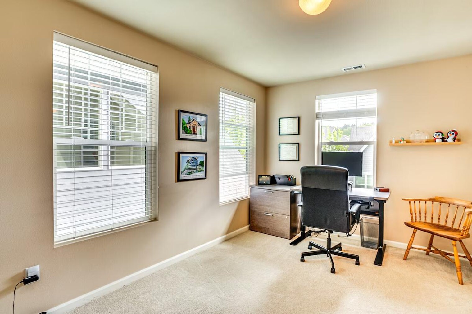 Building Photo - 23914 33rd Dr SE