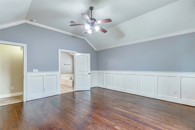 Building Photo - 27923 Silverstream Ct