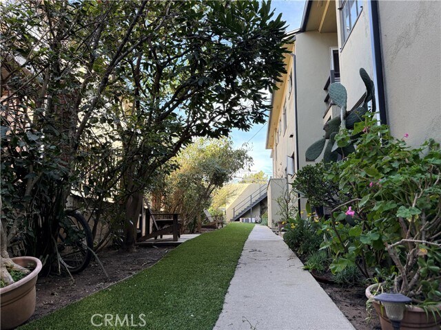 Building Photo - 2648 23rd St