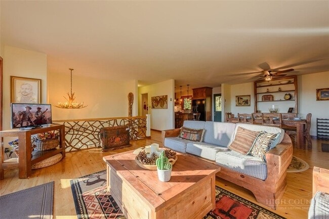 Building Photo - 1776 Beech Mountain Pkwy