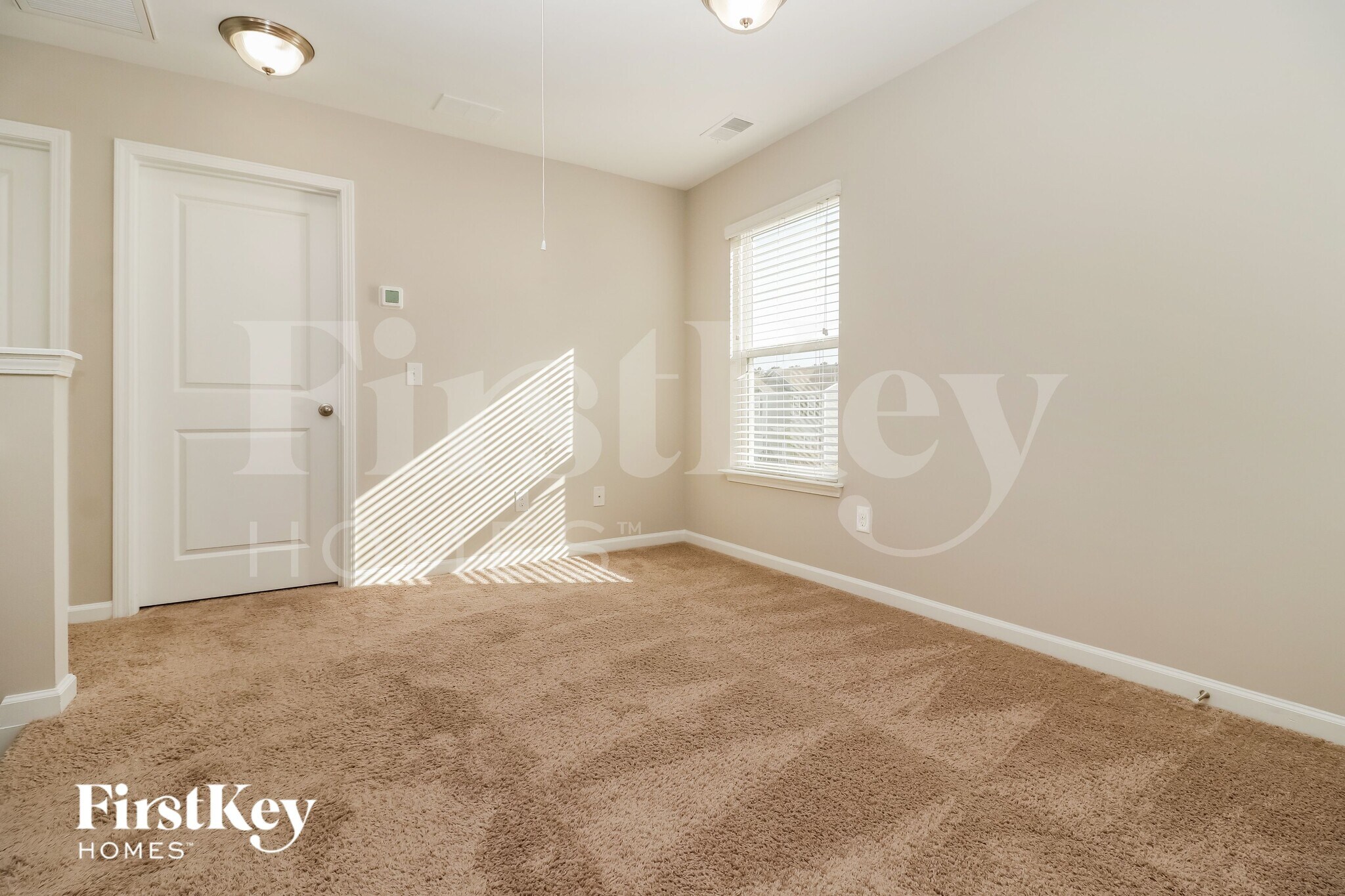 Building Photo - 516 Glady Rd