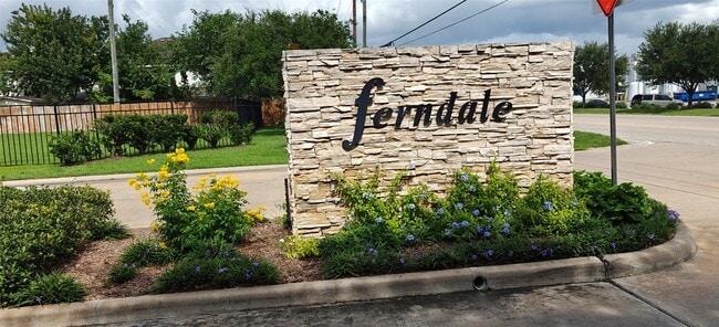 Building Photo - 9006 S Ferndale Pl Dr