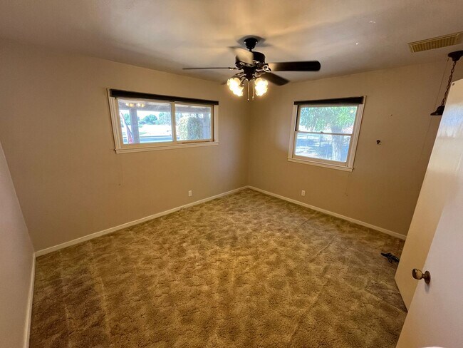 Building Photo - Private Showings Only! Charming Country Home Now Available!