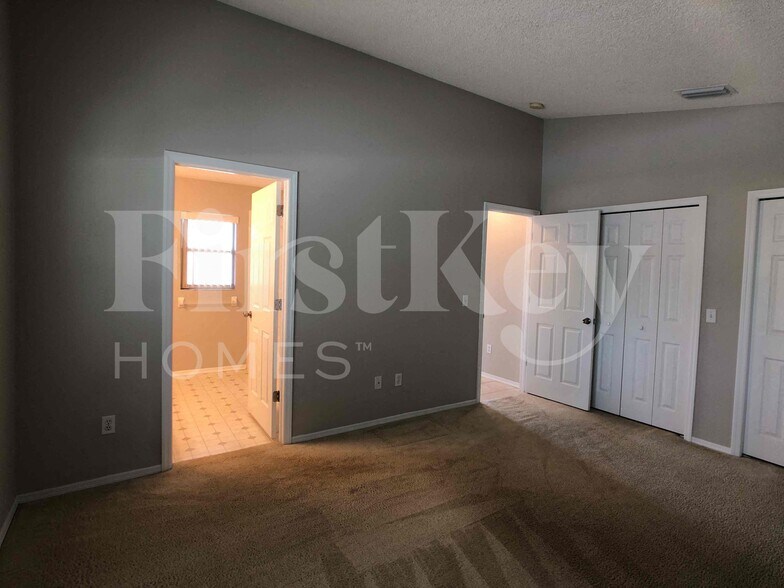 Building Photo - 9801 Morris Glen Way