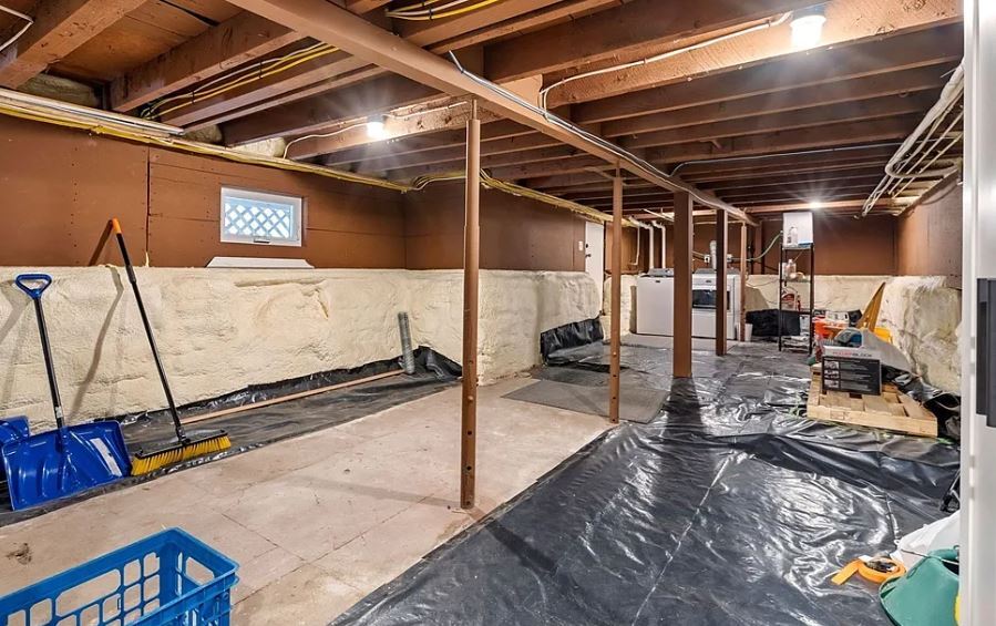 Building Photo - 20 Planters St